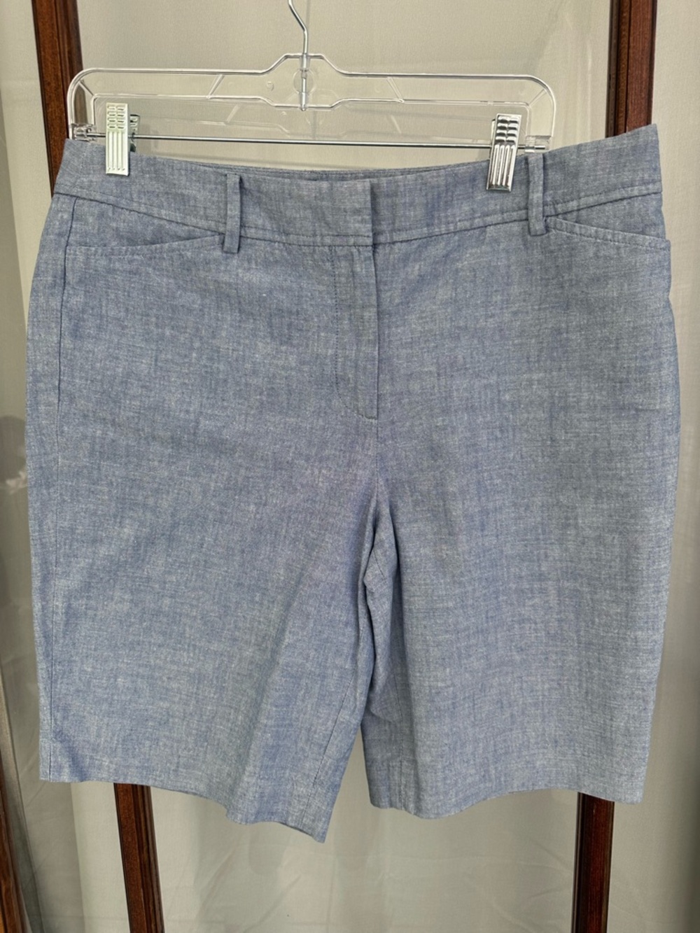 Talbots Perfect Short Chambray Cotton Shorts W/ Stretch Size 8 Preppy Summer